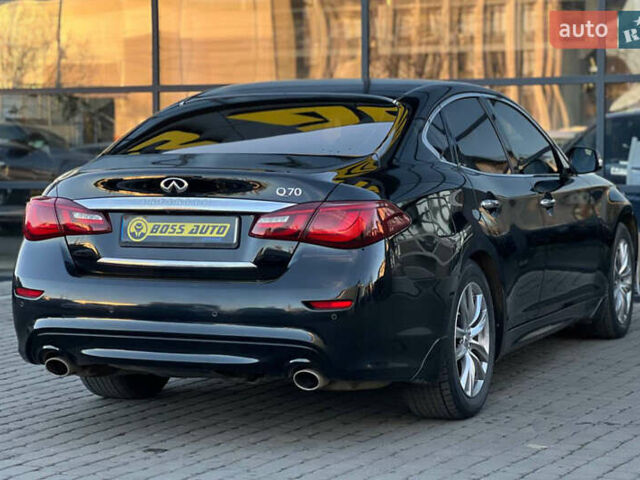 Черный Инфинити Q70, объемом двигателя 2.5 л и пробегом 102 тыс. км за 19000 $, фото 5 на Automoto.ua