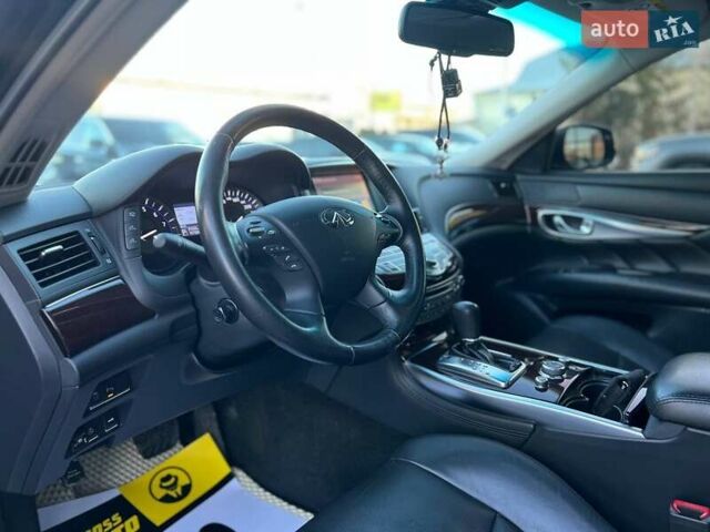 Черный Инфинити Q70, объемом двигателя 2.5 л и пробегом 102 тыс. км за 19000 $, фото 12 на Automoto.ua