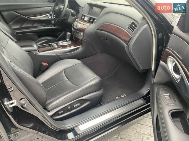 Черный Инфинити Q70, объемом двигателя 3.7 л и пробегом 230 тыс. км за 23500 $, фото 22 на Automoto.ua