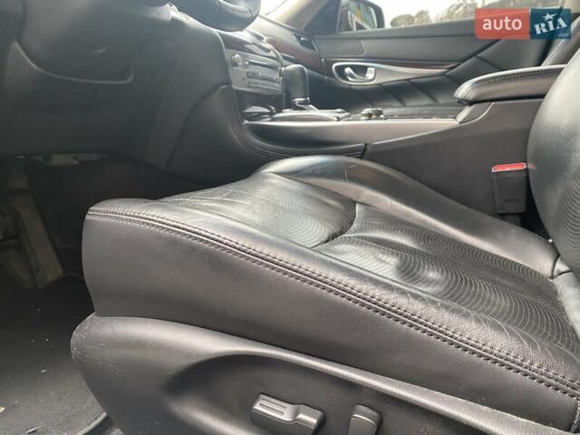 Черный Инфинити Q70, объемом двигателя 3.7 л и пробегом 230 тыс. км за 23500 $, фото 13 на Automoto.ua