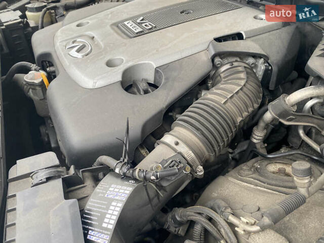 Черный Инфинити Q70, объемом двигателя 3.7 л и пробегом 230 тыс. км за 23500 $, фото 40 на Automoto.ua