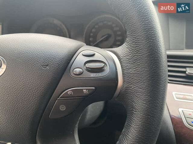 Черный Инфинити Q70, объемом двигателя 3.7 л и пробегом 230 тыс. км за 23500 $, фото 32 на Automoto.ua