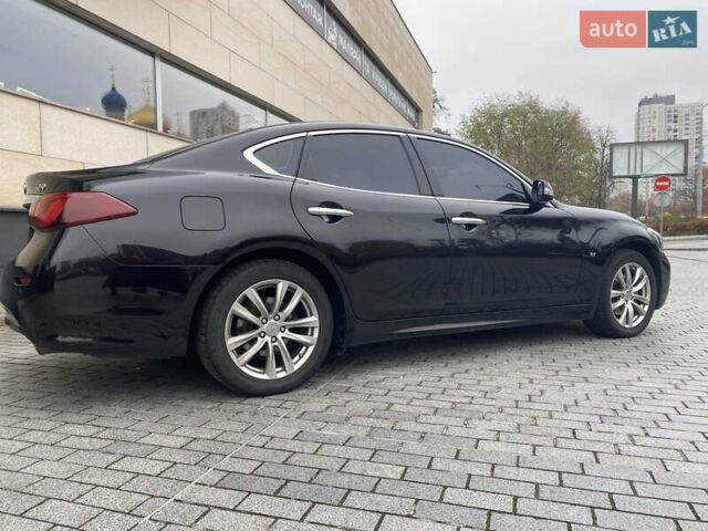 Черный Инфинити Q70, объемом двигателя 3.7 л и пробегом 230 тыс. км за 23500 $, фото 9 на Automoto.ua