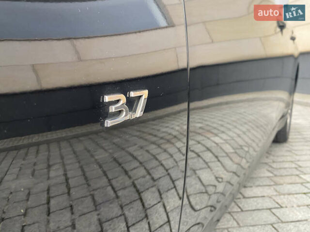 Черный Инфинити Q70, объемом двигателя 3.7 л и пробегом 230 тыс. км за 23500 $, фото 44 на Automoto.ua