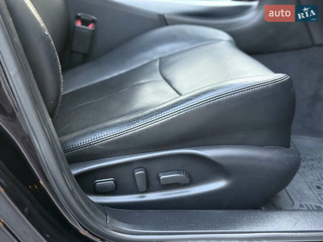 Фиолетовый Инфинити Q70, объемом двигателя 2.14 л и пробегом 209 тыс. км за 14400 $, фото 17 на Automoto.ua