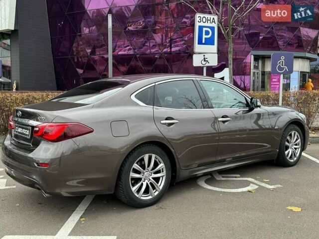 Коричневий Інфініті Q70, об'ємом двигуна 2.5 л та пробігом 146 тис. км за 23990 $, фото 6 на Automoto.ua