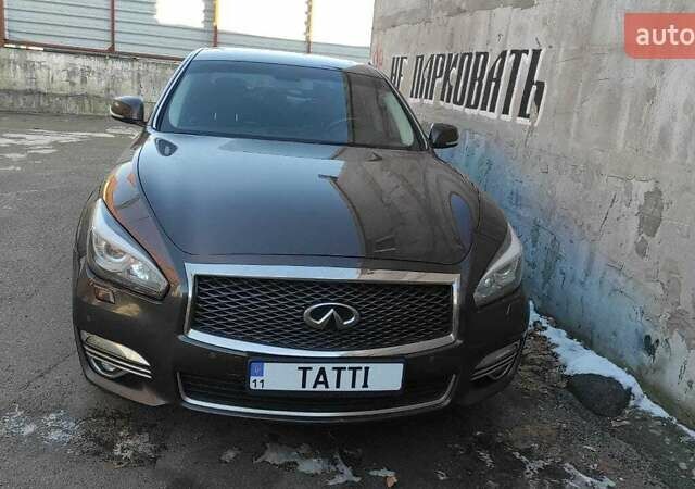 Коричневый Инфинити Q70, объемом двигателя 2.5 л и пробегом 115 тыс. км за 19500 $, фото 1 на Automoto.ua