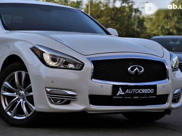 Инфинити Q70, объемом двигателя 3.7 л и пробегом 96 тыс. км за 23400 $, фото 3 на Automoto.ua