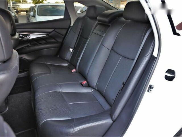 Инфинити Q70, объемом двигателя 3.7 л и пробегом 96 тыс. км за 23400 $, фото 9 на Automoto.ua