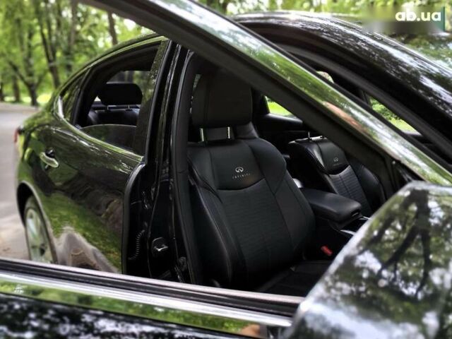 Інфініті Q70, об'ємом двигуна 3.7 л та пробігом 208 тис. км за 14990 $, фото 24 на Automoto.ua