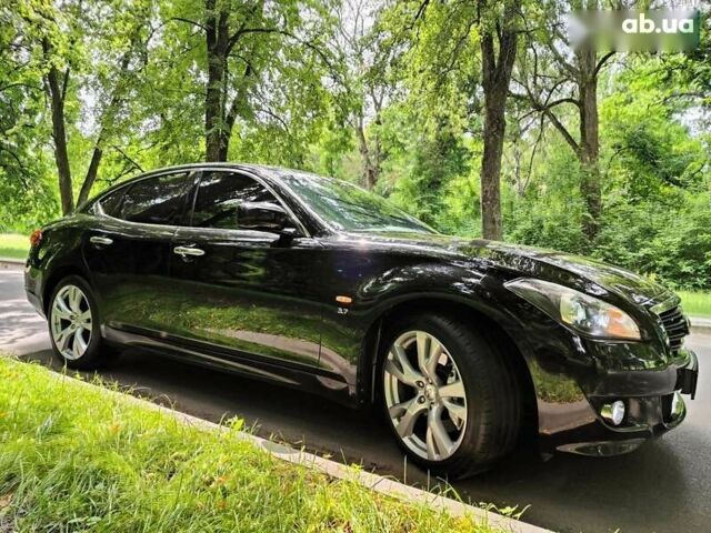 Інфініті Q70, об'ємом двигуна 3.7 л та пробігом 208 тис. км за 14990 $, фото 23 на Automoto.ua