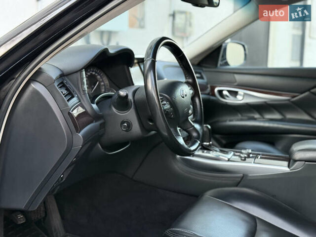 Инфинити Q70, объемом двигателя 2.14 л и пробегом 205 тыс. км за 15500 $, фото 10 на Automoto.ua