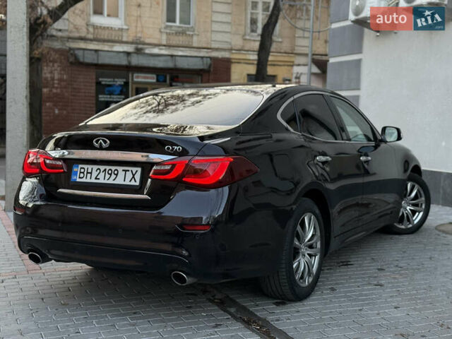 Инфинити Q70, объемом двигателя 2.14 л и пробегом 205 тыс. км за 15500 $, фото 8 на Automoto.ua