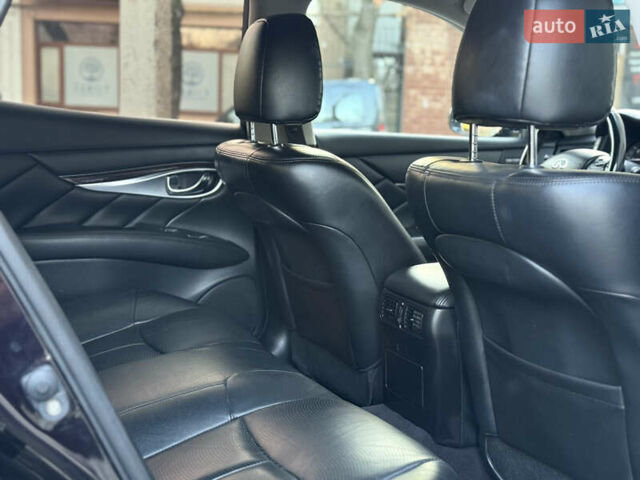 Инфинити Q70, объемом двигателя 2.14 л и пробегом 205 тыс. км за 15500 $, фото 16 на Automoto.ua