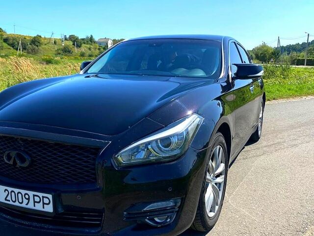 Инфинити Q70, объемом двигателя 2.2 л и пробегом 147 тыс. км за 16500 $, фото 5 на Automoto.ua