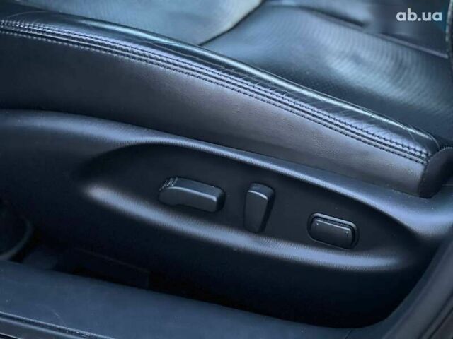 Инфинити Q70, объемом двигателя 2.5 л и пробегом 102 тыс. км за 19000 $, фото 27 на Automoto.ua