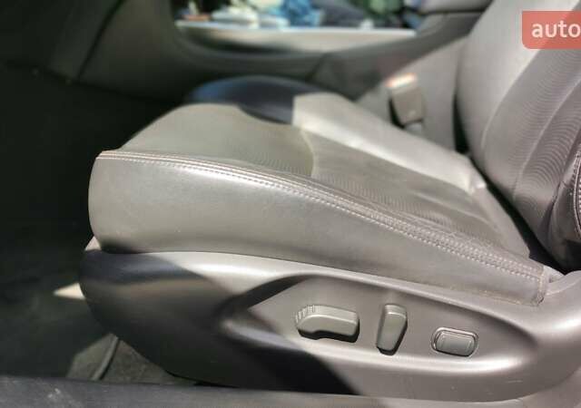 Инфинити Q70, объемом двигателя 3.7 л и пробегом 160 тыс. км за 18500 $, фото 17 на Automoto.ua