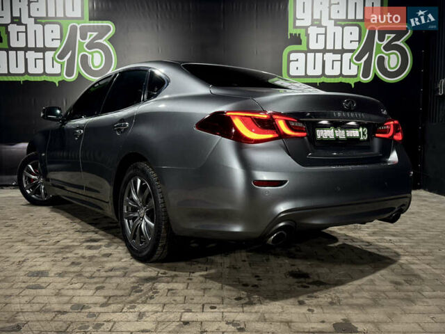 Серый Инфинити Q70, объемом двигателя 2.99 л и пробегом 192 тыс. км за 21499 $, фото 14 на Automoto.ua