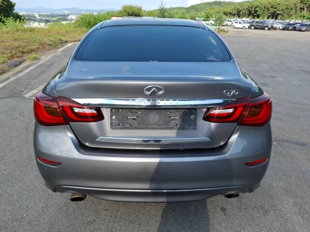 Серый Инфинити Q70, объемом двигателя 3 л и пробегом 215 тыс. км за 3100 $, фото 4 на Automoto.ua