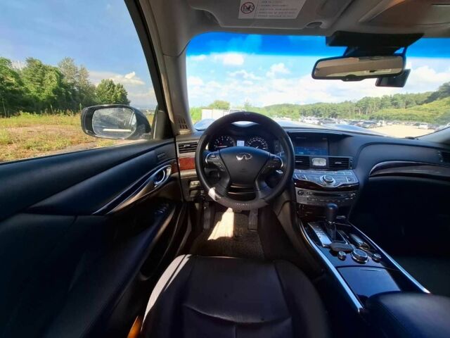 Серый Инфинити Q70, объемом двигателя 3 л и пробегом 215 тыс. км за 3100 $, фото 9 на Automoto.ua