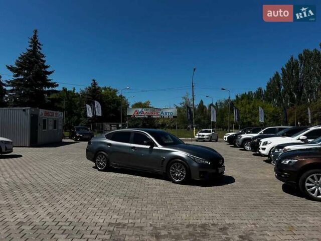 Серый Инфинити Q70, объемом двигателя 3.7 л и пробегом 60 тыс. км за 23800 $, фото 4 на Automoto.ua