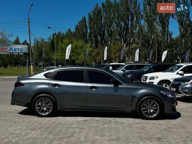 Серый Инфинити Q70, объемом двигателя 3.7 л и пробегом 60 тыс. км за 23800 $, фото 5 на Automoto.ua
