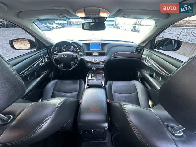 Синій Інфініті Q70, об'ємом двигуна 3.7 л та пробігом 163 тис. км за 16999 $, фото 33 на Automoto.ua