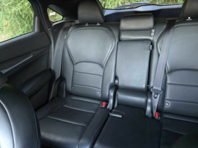 Білий Інфініті КХ, об'ємом двигуна 2 л та пробігом 11 тис. км за 10300 $, фото 12 на Automoto.ua