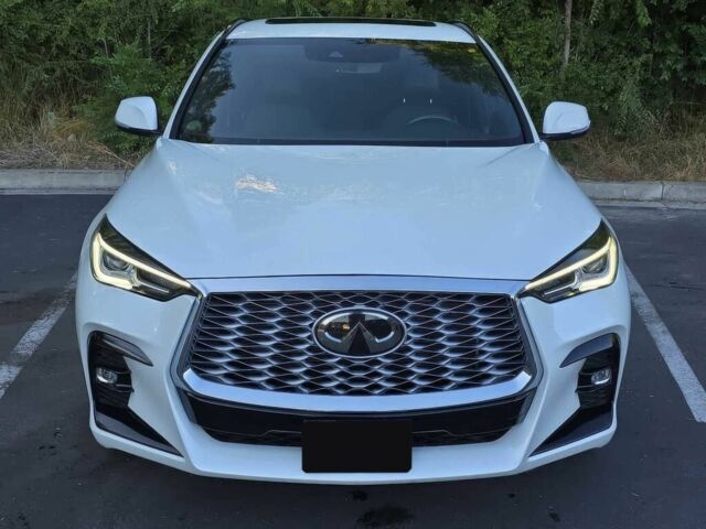 Білий Інфініті КХ, об'ємом двигуна 2 л та пробігом 11 тис. км за 10300 $, фото 1 на Automoto.ua