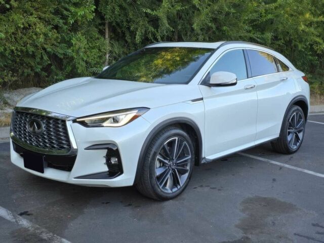 Білий Інфініті КХ, об'ємом двигуна 2 л та пробігом 11 тис. км за 10300 $, фото 2 на Automoto.ua