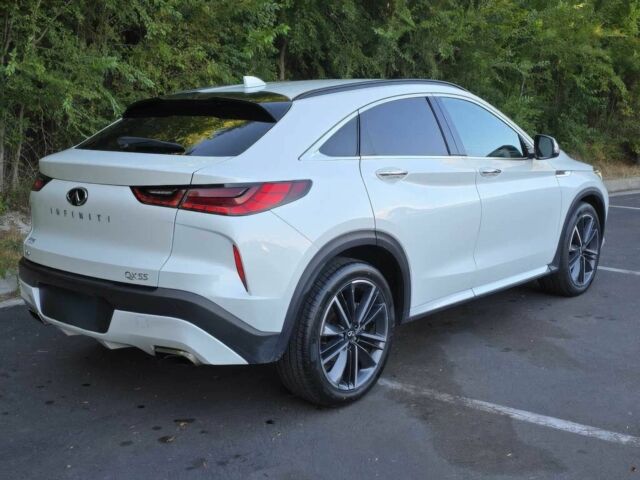 Білий Інфініті КХ, об'ємом двигуна 2 л та пробігом 11 тис. км за 10300 $, фото 6 на Automoto.ua