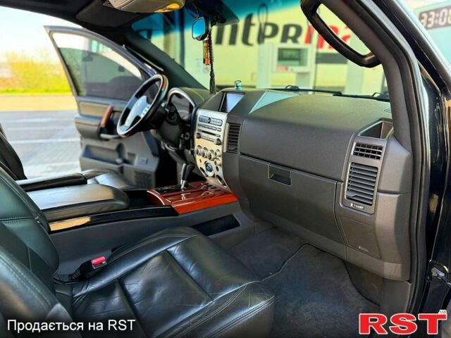 Инфинити КХ, объемом двигателя 5.6 л и пробегом 200 тыс. км за 8700 $, фото 24 на Automoto.ua