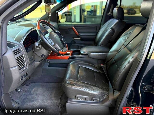 Инфинити КХ, объемом двигателя 5.6 л и пробегом 200 тыс. км за 8700 $, фото 4 на Automoto.ua