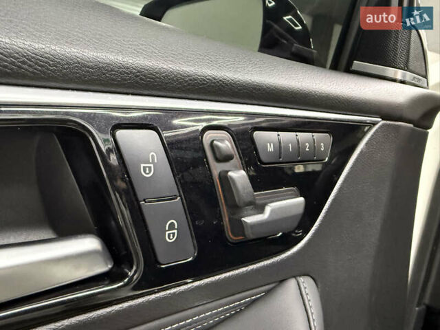 Белый Инфинити QX30, объемом двигателя 1.99 л и пробегом 74 тыс. км за 20900 $, фото 16 на Automoto.ua