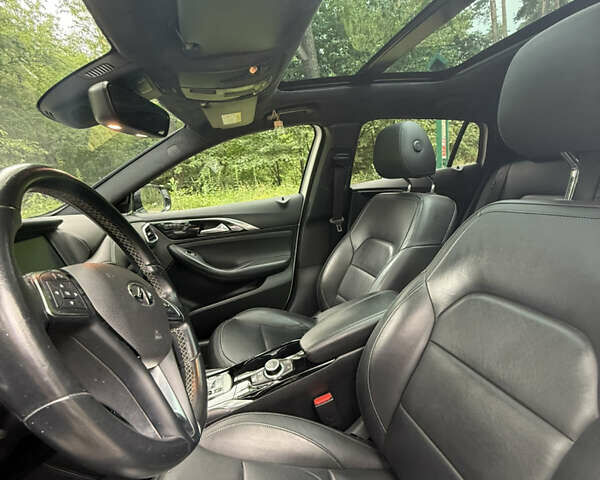 Білий Інфініті QX30, об'ємом двигуна 1.99 л та пробігом 113 тис. км за 19000 $, фото 15 на Automoto.ua