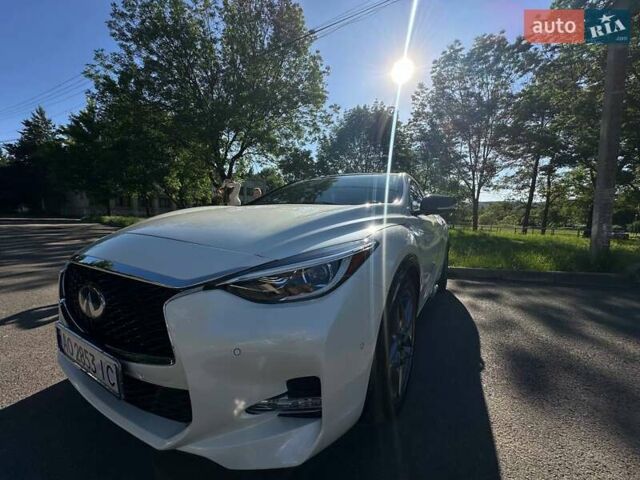 Белый Инфинити QX30, объемом двигателя 1.99 л и пробегом 48 тыс. км за 22700 $, фото 8 на Automoto.ua