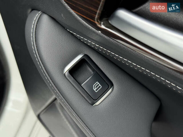 Белый Инфинити QX30, объемом двигателя 2 л и пробегом 87 тыс. км за 18199 $, фото 30 на Automoto.ua