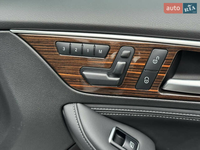 Белый Инфинити QX30, объемом двигателя 2 л и пробегом 87 тыс. км за 18199 $, фото 35 на Automoto.ua