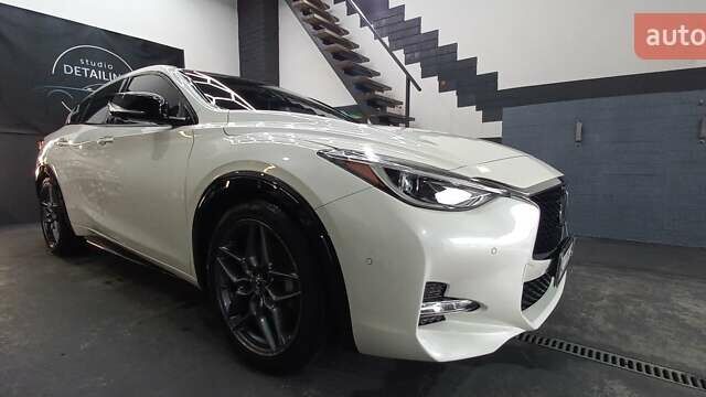 Белый Инфинити QX30, объемом двигателя 1.99 л и пробегом 48 тыс. км за 22700 $, фото 17 на Automoto.ua