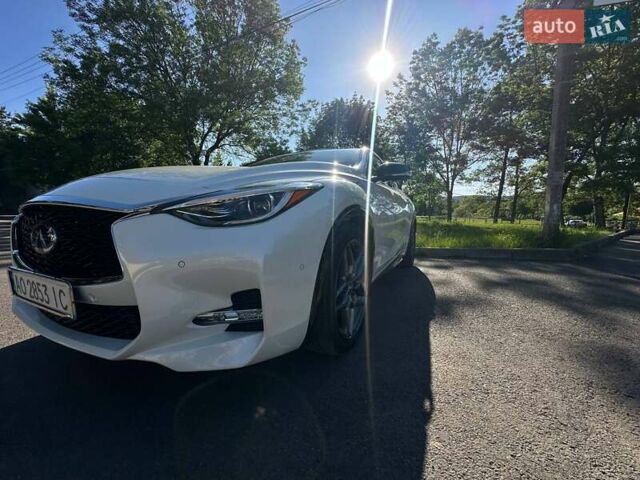 Белый Инфинити QX30, объемом двигателя 1.99 л и пробегом 48 тыс. км за 22700 $, фото 5 на Automoto.ua