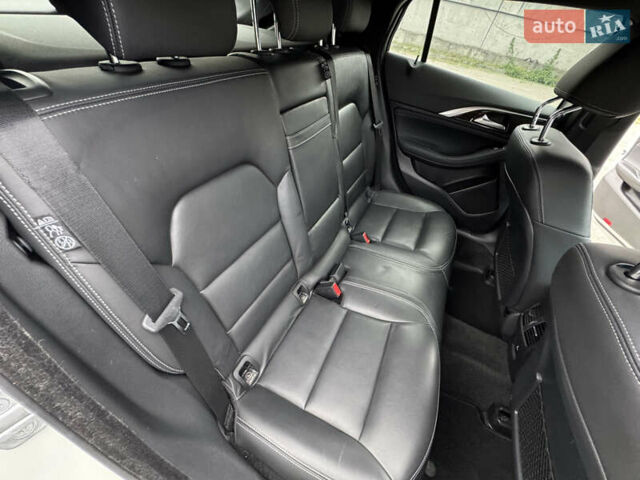 Белый Инфинити QX30, объемом двигателя 2 л и пробегом 87 тыс. км за 18199 $, фото 32 на Automoto.ua