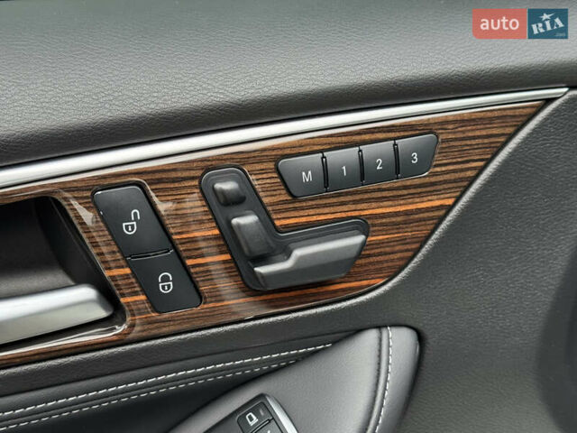 Белый Инфинити QX30, объемом двигателя 2 л и пробегом 87 тыс. км за 18199 $, фото 10 на Automoto.ua