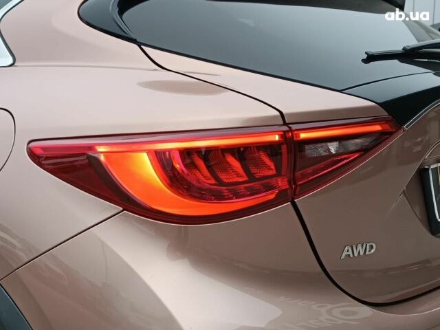 Бежевый Инфинити QX30, объемом двигателя 2 л и пробегом 103 тыс. км за 21750 $, фото 9 на Automoto.ua