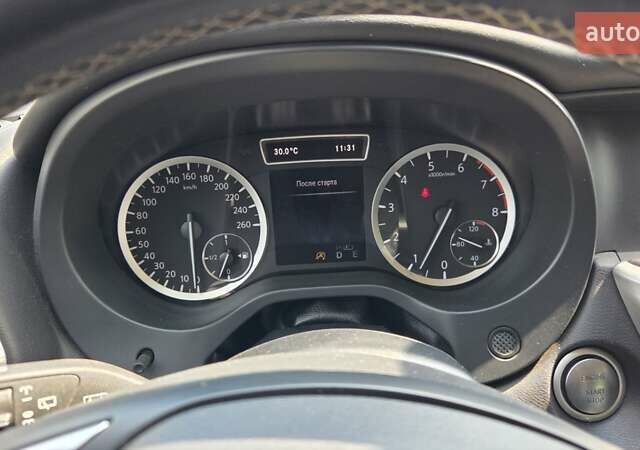 Бежевый Инфинити QX30, объемом двигателя 1.99 л и пробегом 130 тыс. км за 20500 $, фото 1 на Automoto.ua