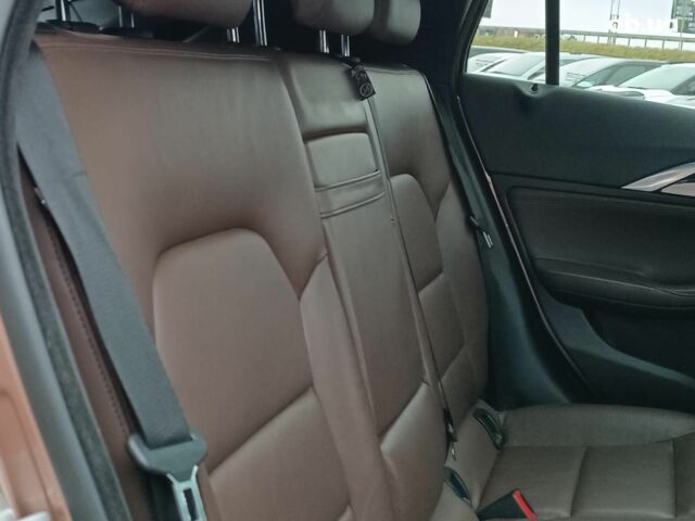 Бежевый Инфинити QX30, объемом двигателя 2 л и пробегом 103 тыс. км за 21750 $, фото 46 на Automoto.ua