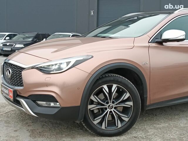 Бежевый Инфинити QX30, объемом двигателя 2 л и пробегом 103 тыс. км за 21750 $, фото 3 на Automoto.ua