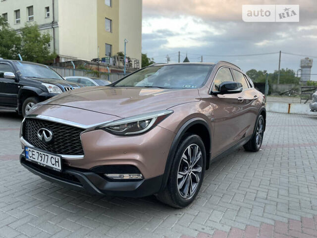 Бежевий Інфініті QX30, об'ємом двигуна 2 л та пробігом 35 тис. км за 23900 $, фото 2 на Automoto.ua