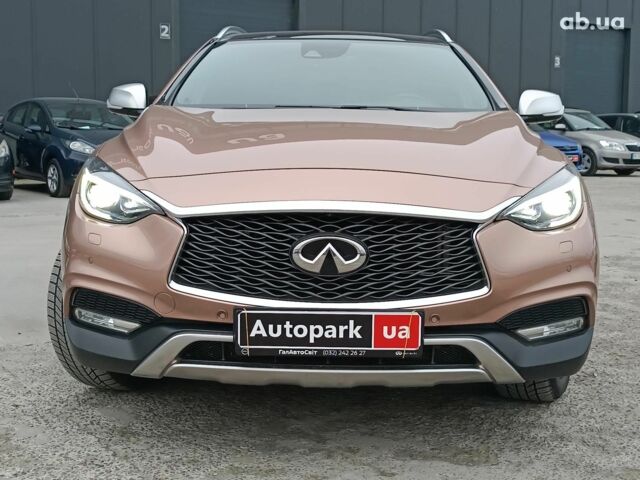 Бежевый Инфинити QX30, объемом двигателя 2 л и пробегом 103 тыс. км за 21750 $, фото 1 на Automoto.ua