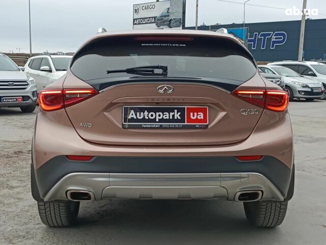 Бежевый Инфинити QX30, объемом двигателя 2 л и пробегом 103 тыс. км за 21750 $, фото 10 на Automoto.ua