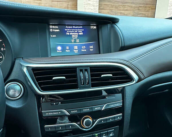 Бежевый Инфинити QX30, объемом двигателя 1.99 л и пробегом 54 тыс. км за 22200 $, фото 2 на Automoto.ua